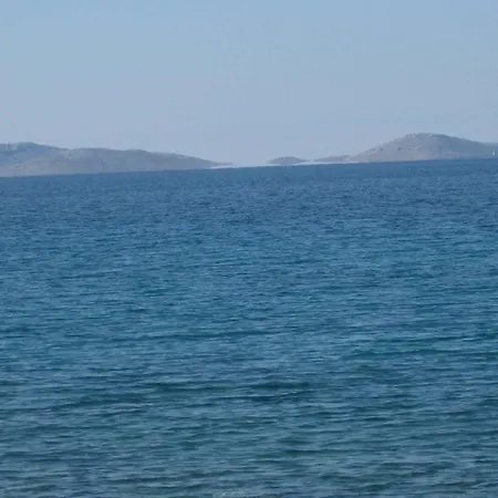 Paula - One Bedroom With Terrace 1 Apartamento Jezera