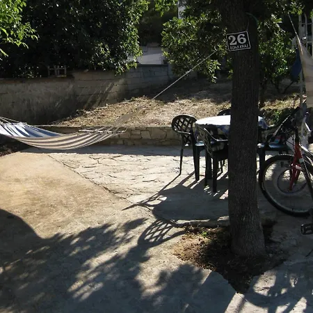 Paula - One Bedroom With Terrace 1 Jezera