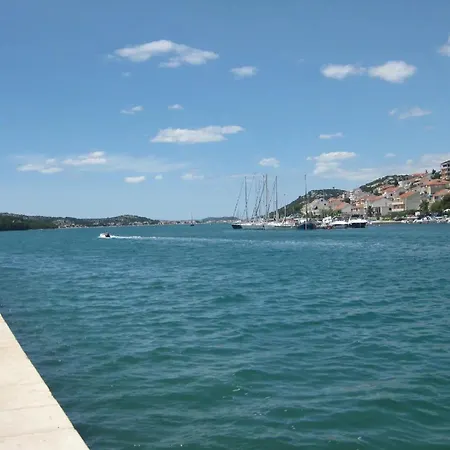 Paula - One Bedroom With Terrace 1