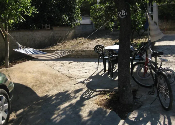 Paula - One Bedroom With Terrace 1 Езера