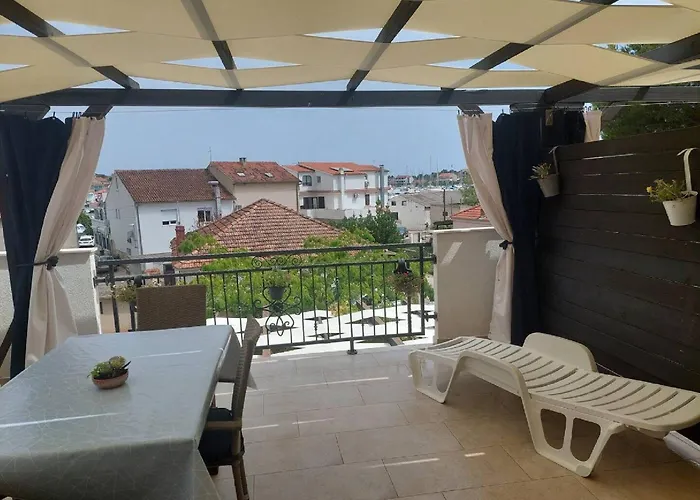 Апартаменты Paula - One Bedroom With Terrace 1 *